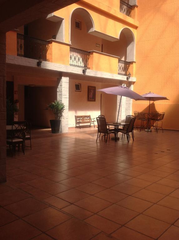 Hotel Genoves San Juan de los Lagos Zewnętrze zdjęcie